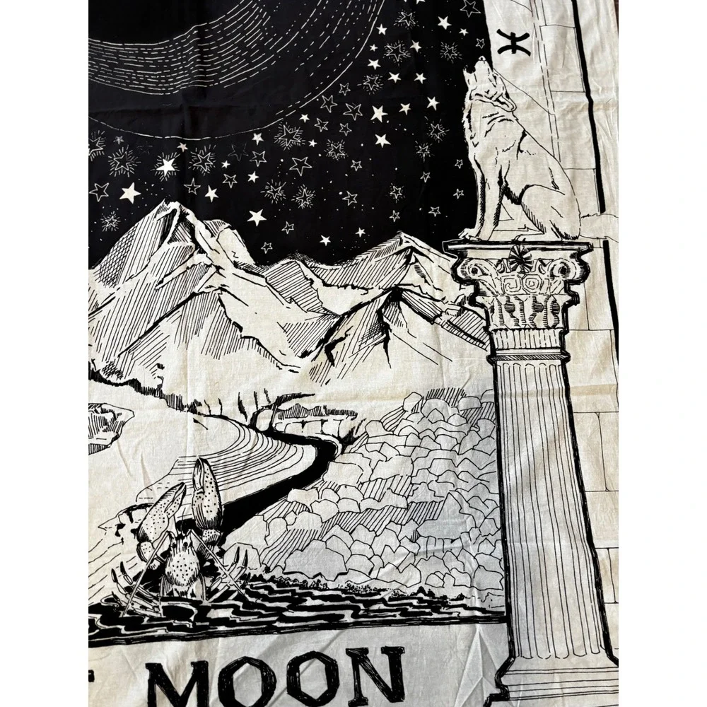 The Moon Tarot Card Tapestry Black White XVIII Wolf Zodiac Wall Hanging 74x57